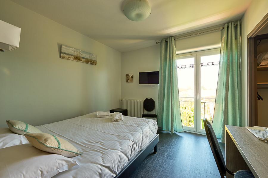 Hotel Residence La Baie Des Landes Gujan-Mestras Exterior photo
