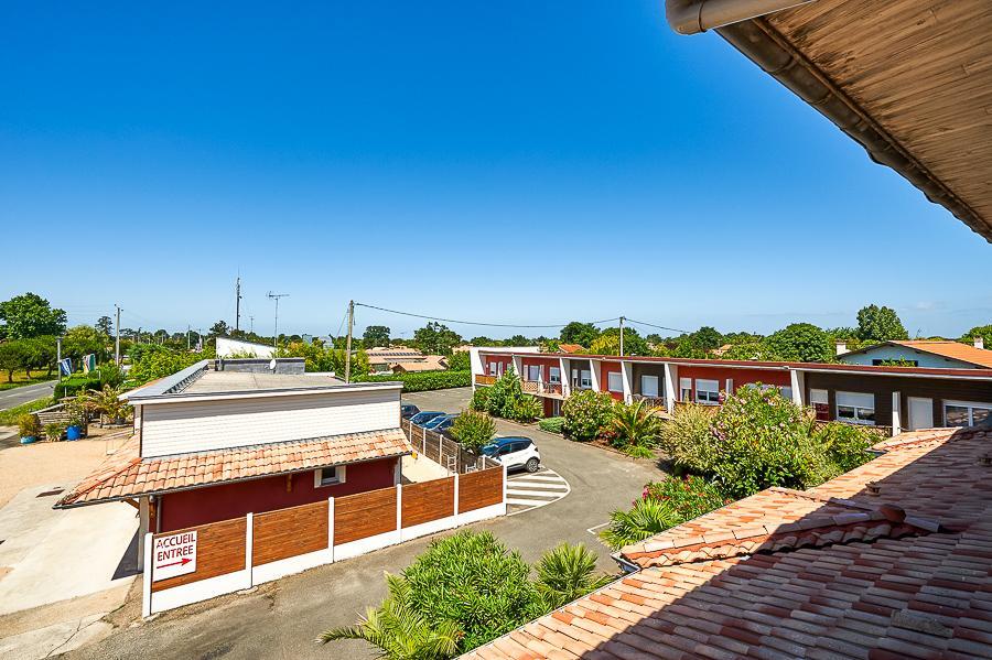 Hotel Residence La Baie Des Landes Gujan-Mestras Exterior photo